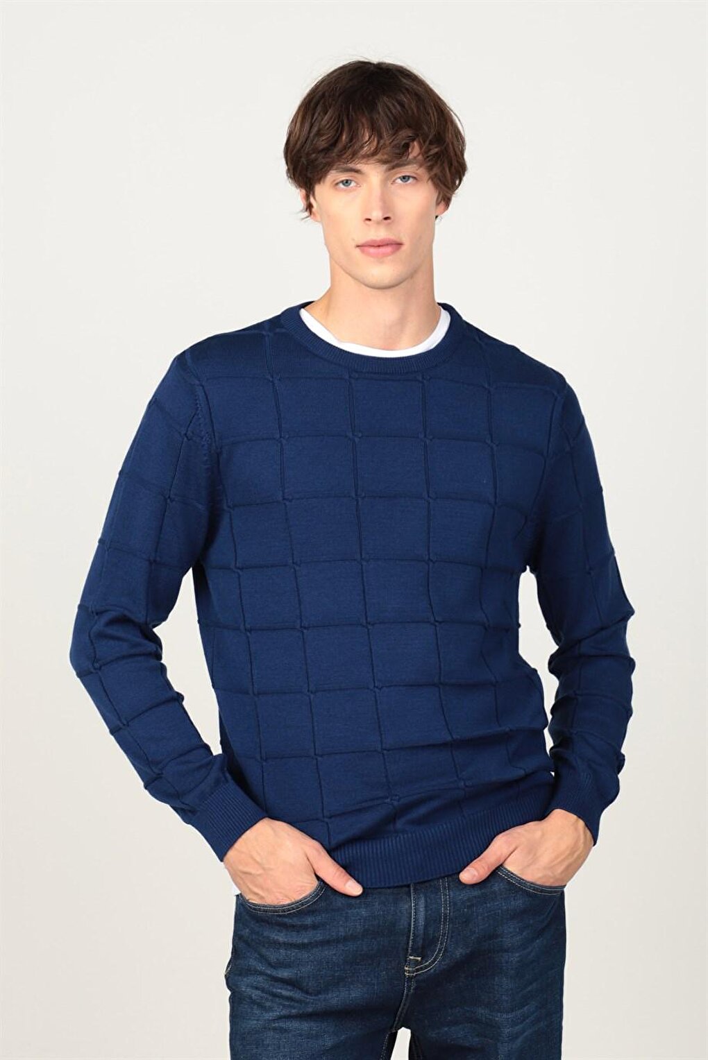 Slim Fit Crew Neck Square Patterned Men's Sweater