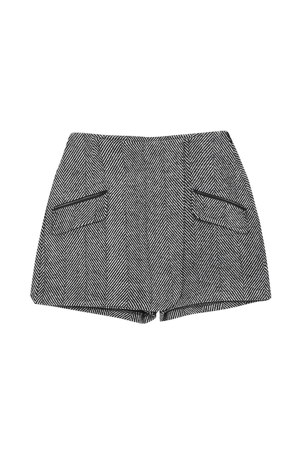 Cap Pocket Detailed Mini Shorts Skirt Black