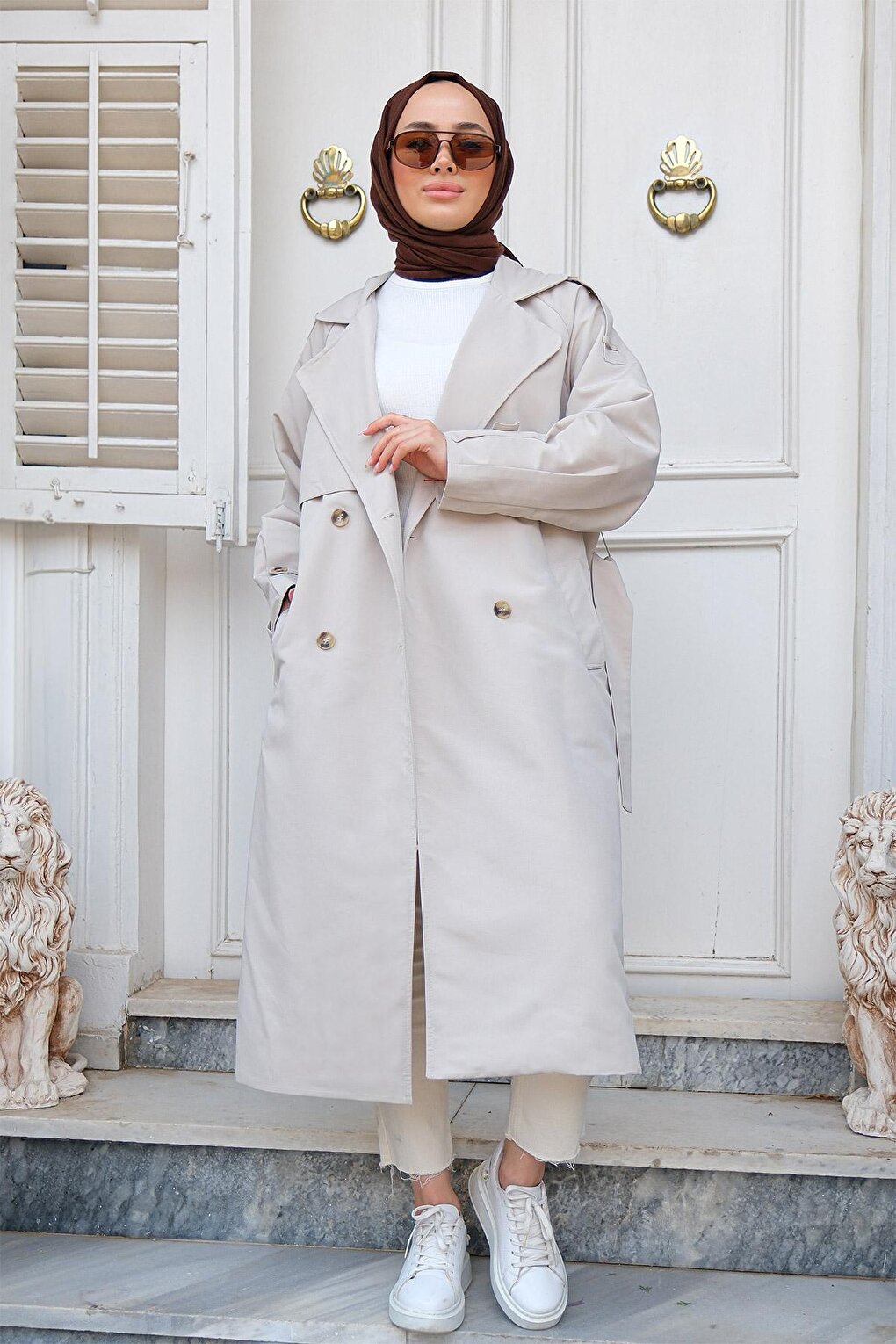 Double Breasted Collar Trench Coat with Pleated Sleeves Light Gray