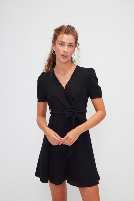 Double-Neck Solid Color Belted Dress