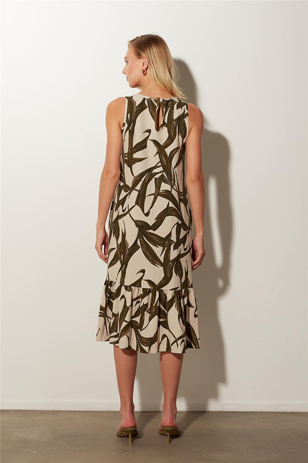 Ecru Green Leaf Patterned Midi Dress SS23D4787EK