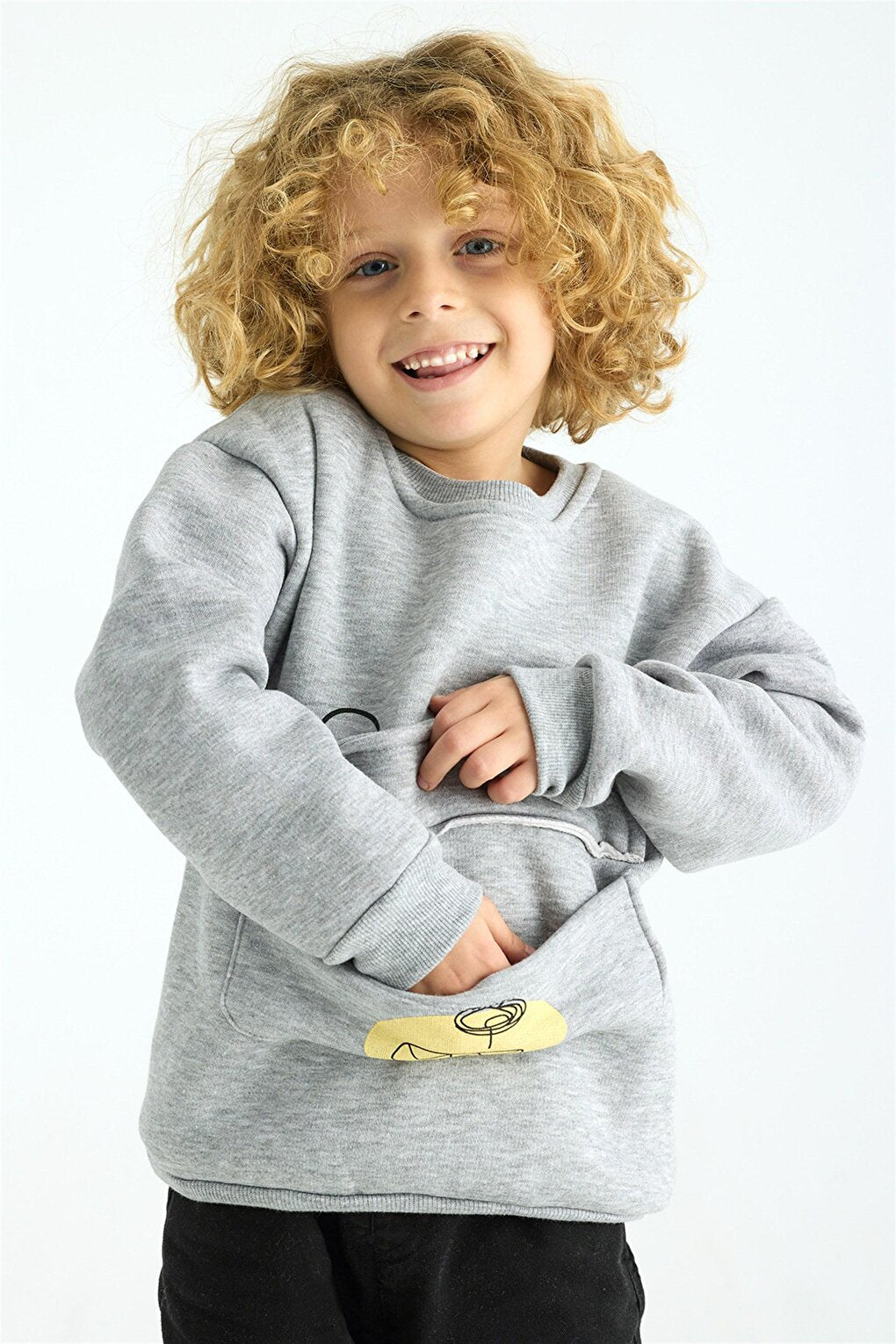 Children's Gray Colored Kangaroo Pocket Bear Detailed Sweatshirt