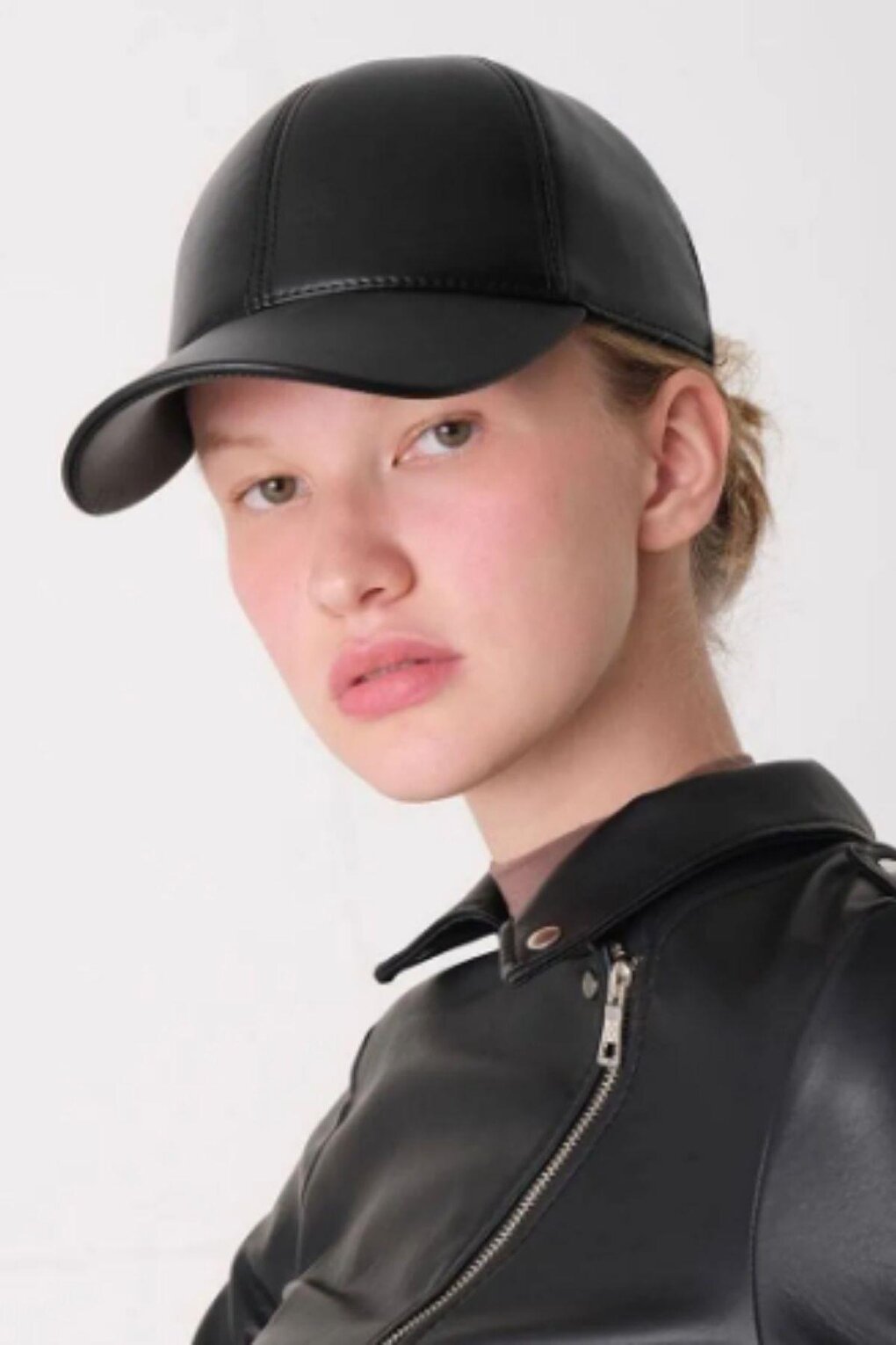 Vegan Leather Cap Black - SPK005