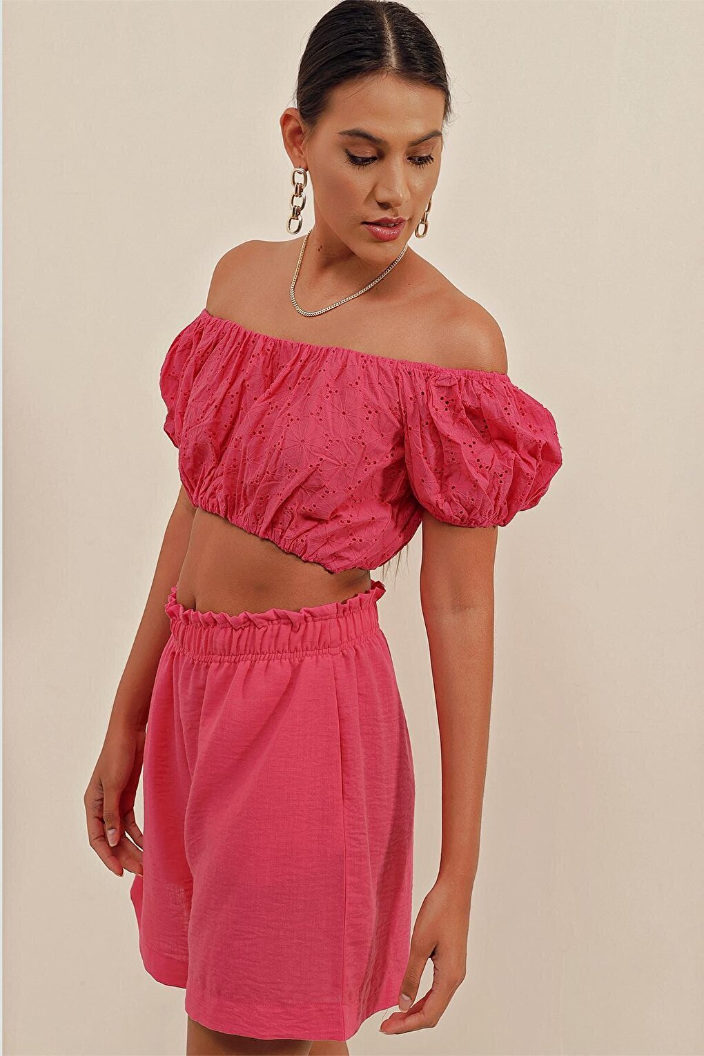 0481 Scalloped Strapless Blouse - Fuchsia