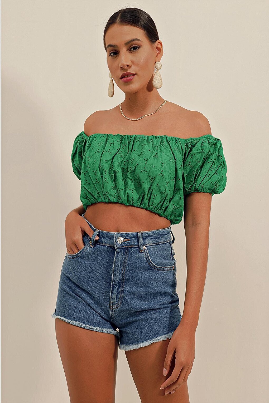 0481 Scalloped Strapless Blouse - Green