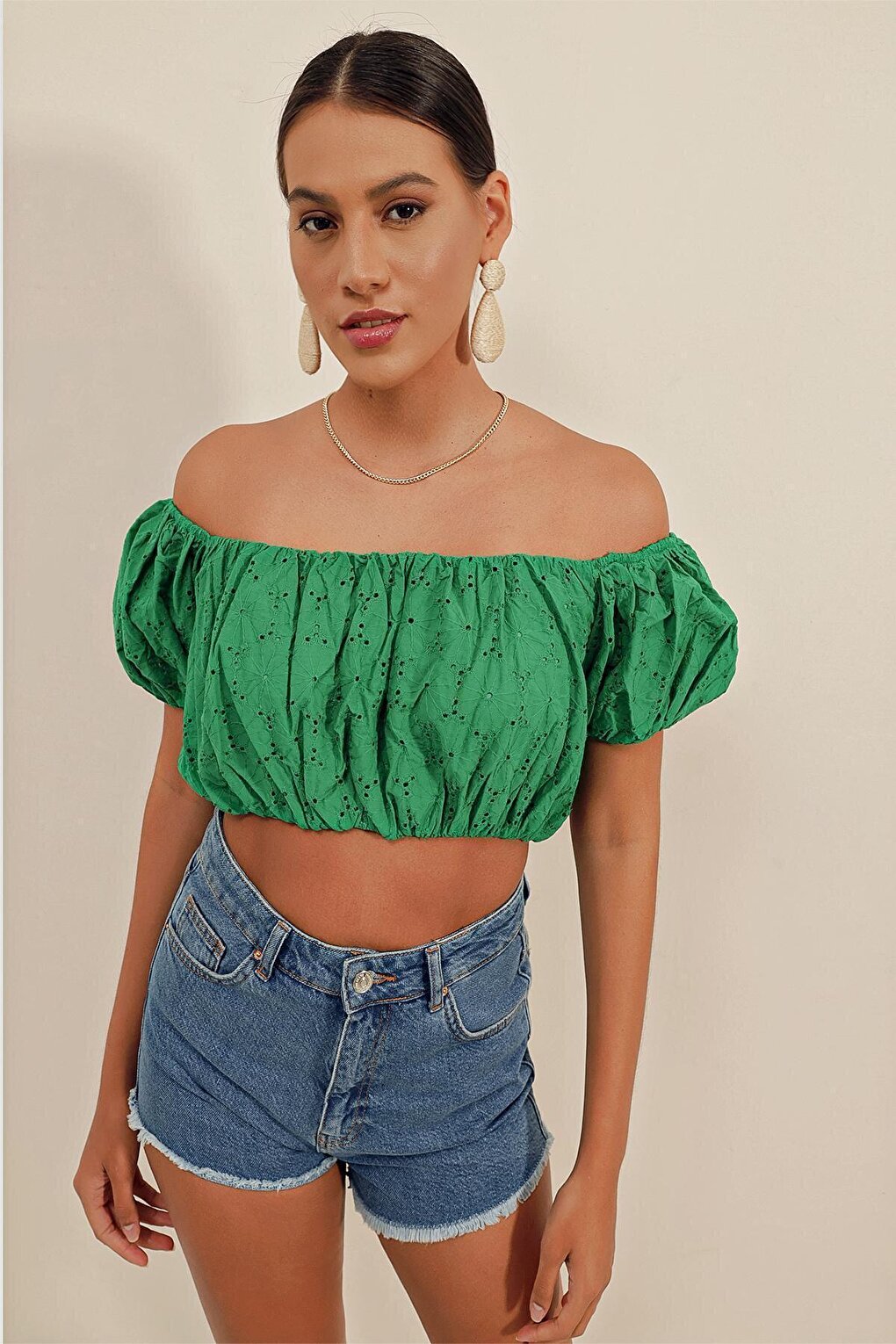 0481 Scalloped Strapless Blouse - Green