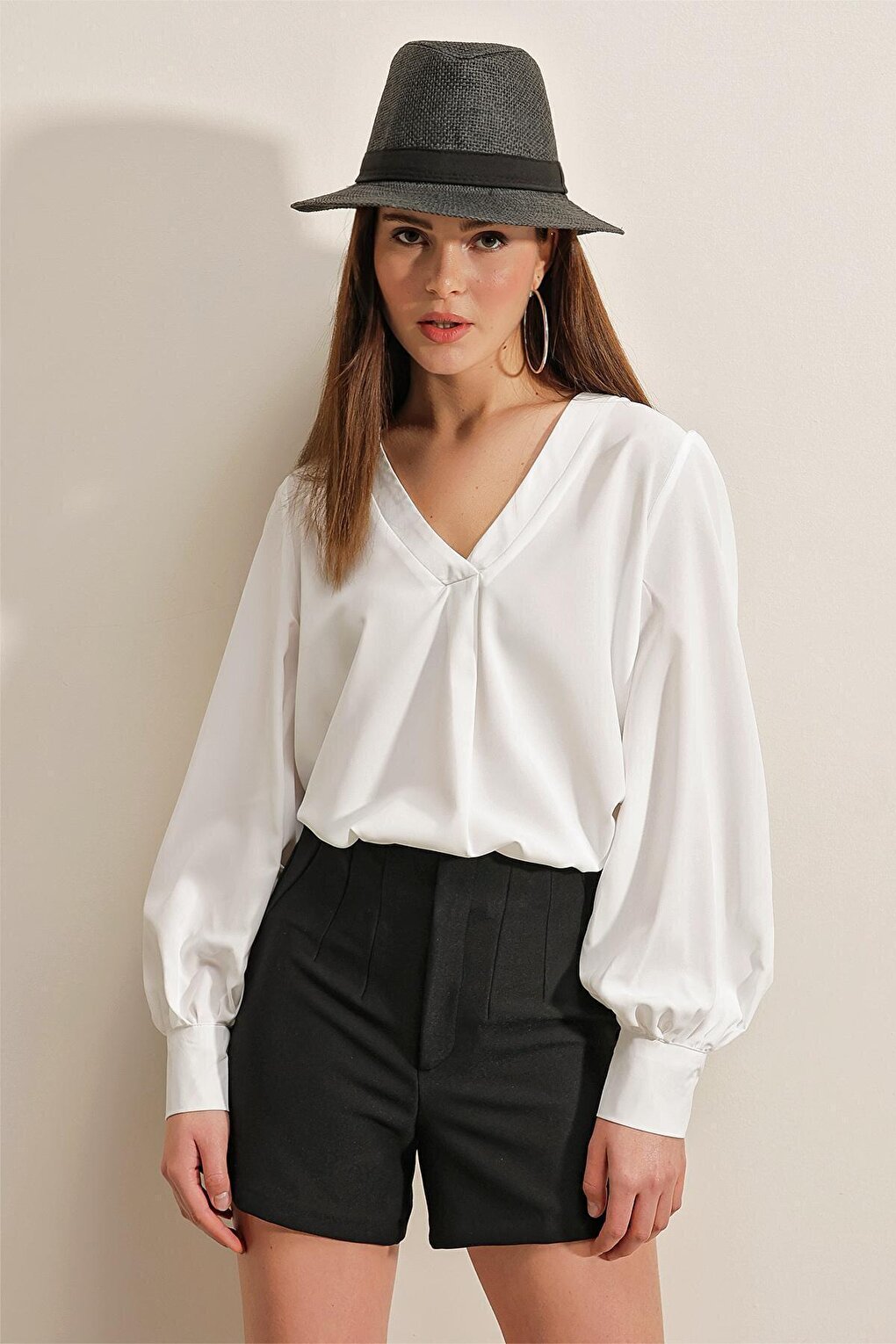 0451 V-Neck Satin Blouse - White