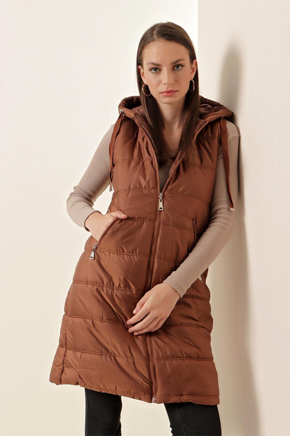 5140 Hooded Long Puffer Vest - Tan