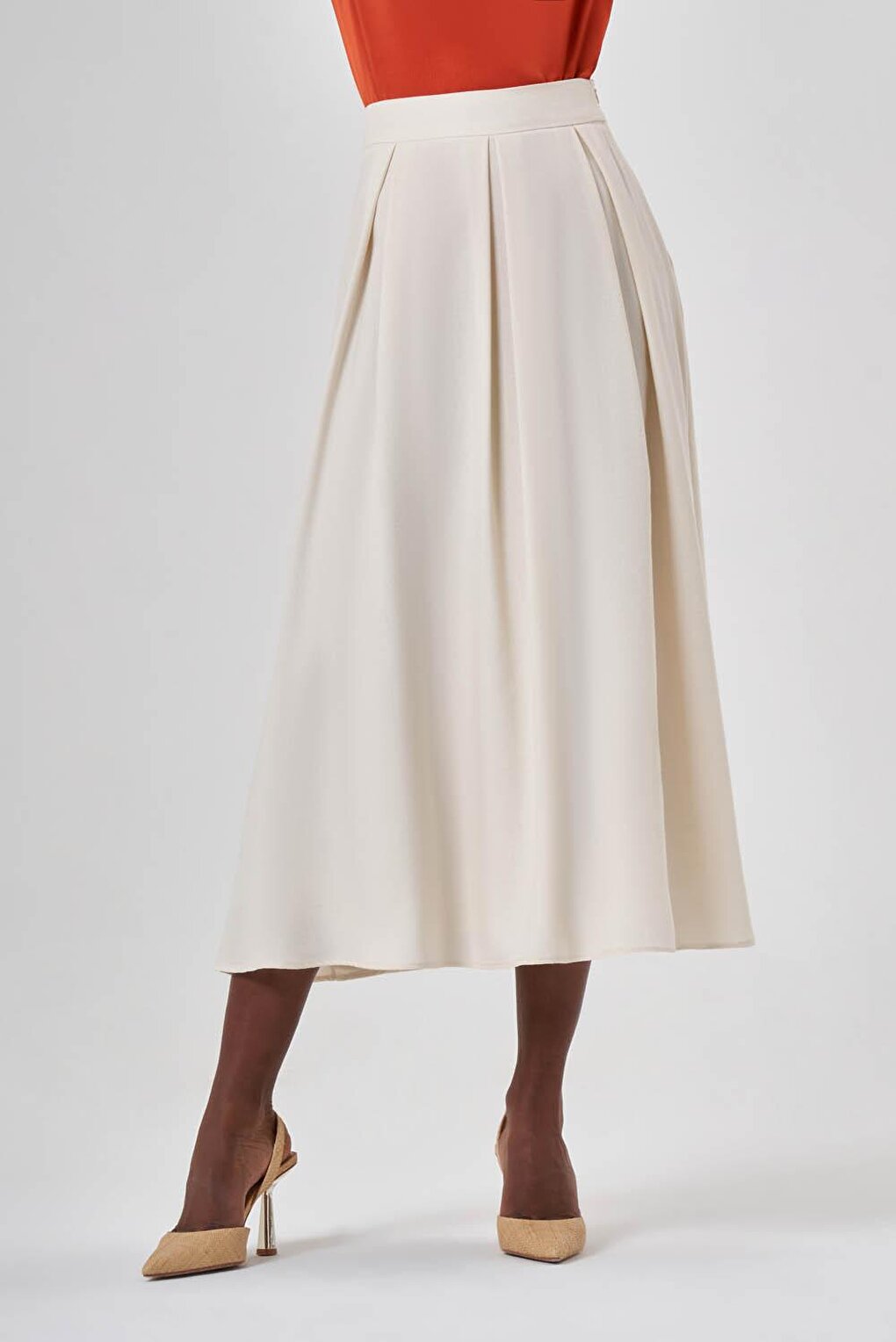 Linen Textured Pleated Beige Skirt