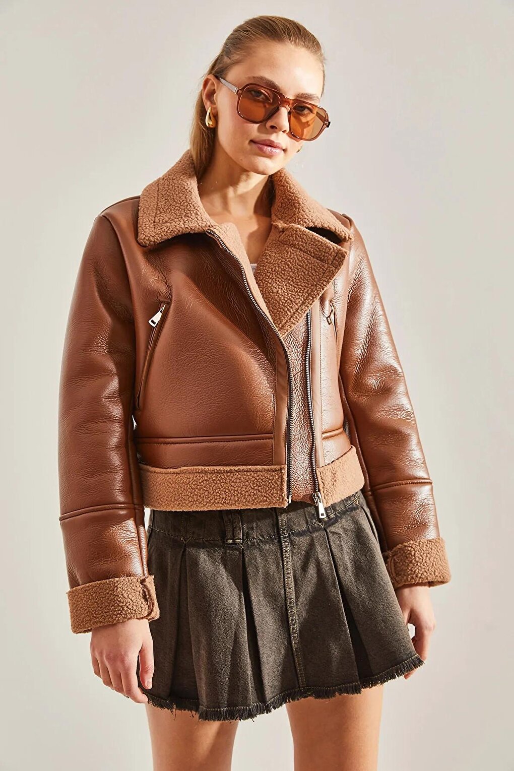 Women's Double Breasted Collar Leather Coat