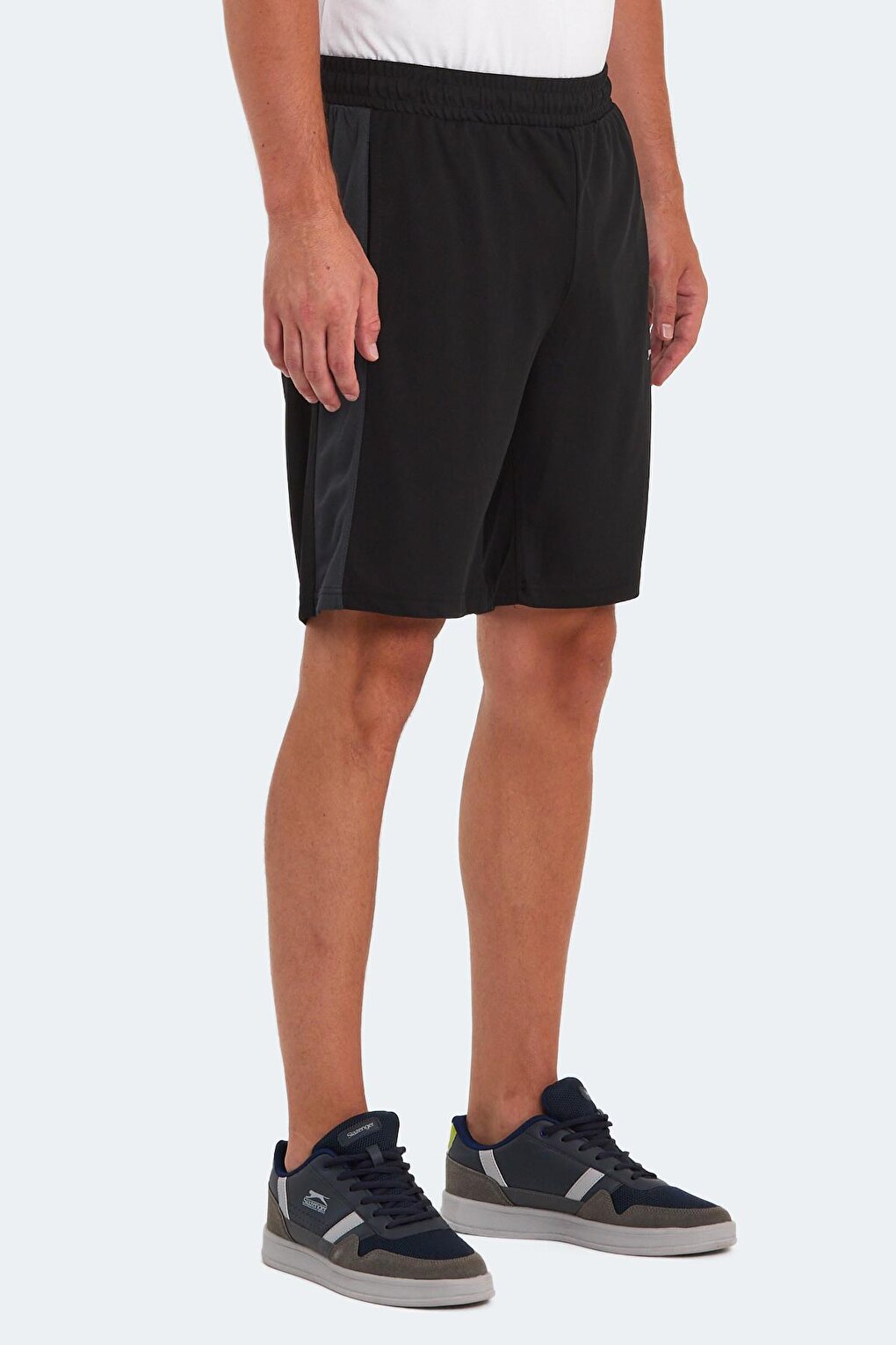 REMAIN Men's Shorts Black / Dark Gray