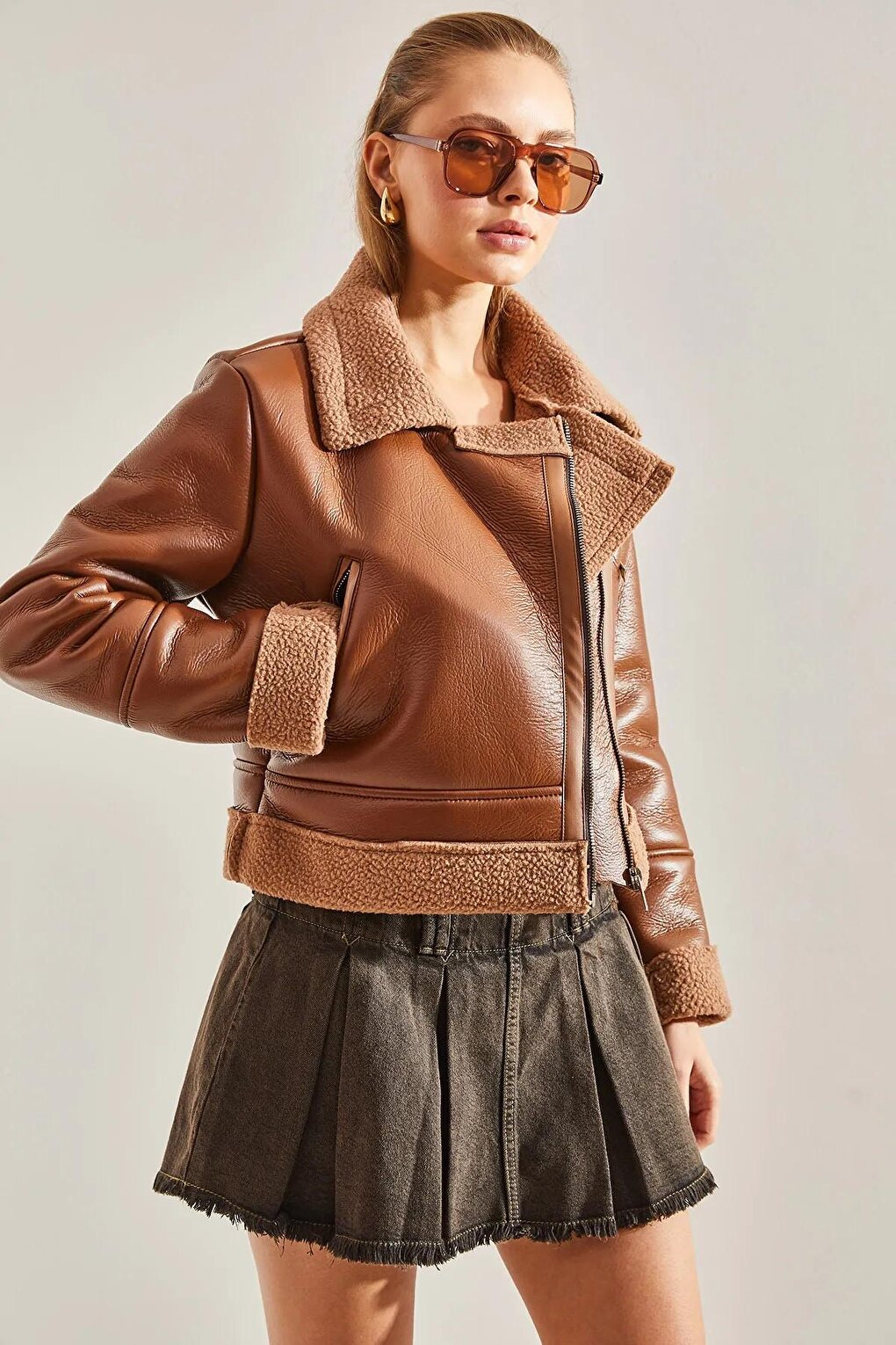 Women's Double Breasted Collar Leather Coat