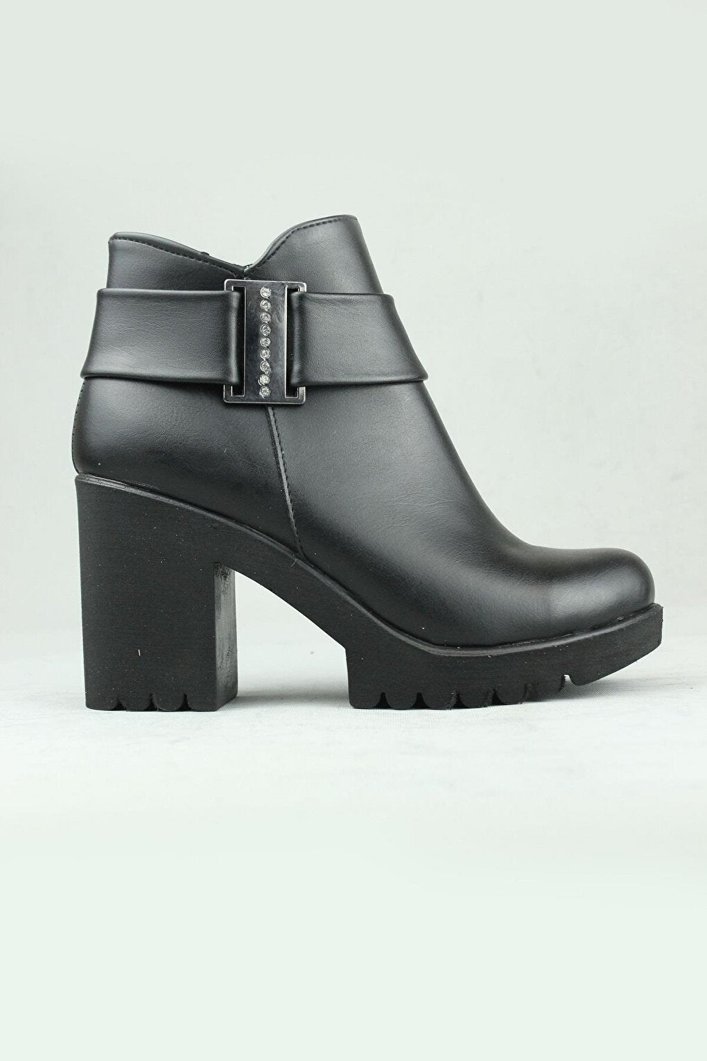 0715 Side Zipper Vegan Leather Heeled Boots Women Black