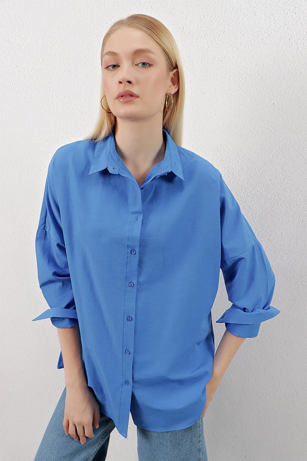 Saks Blue Plain Plain Araboy Basic Oversize Shirt