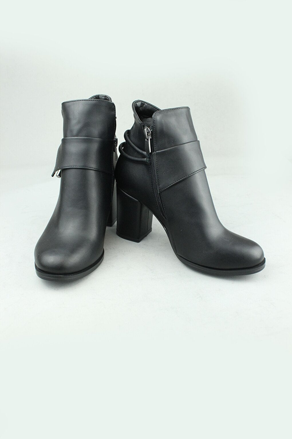 0506 Side Zipper Vegan Leather Heeled Boots Women Black