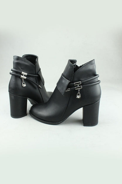 0506 Side Zipper Vegan Leather Heeled Boots Women Black