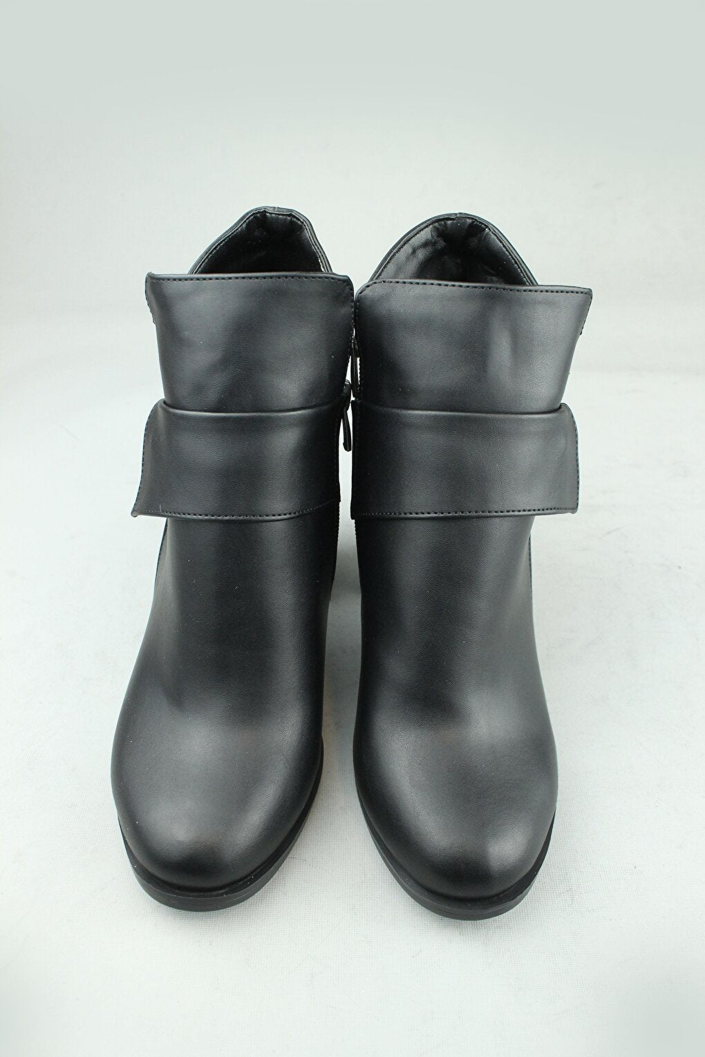 0506 Side Zipper Vegan Leather Heeled Boots Women Black