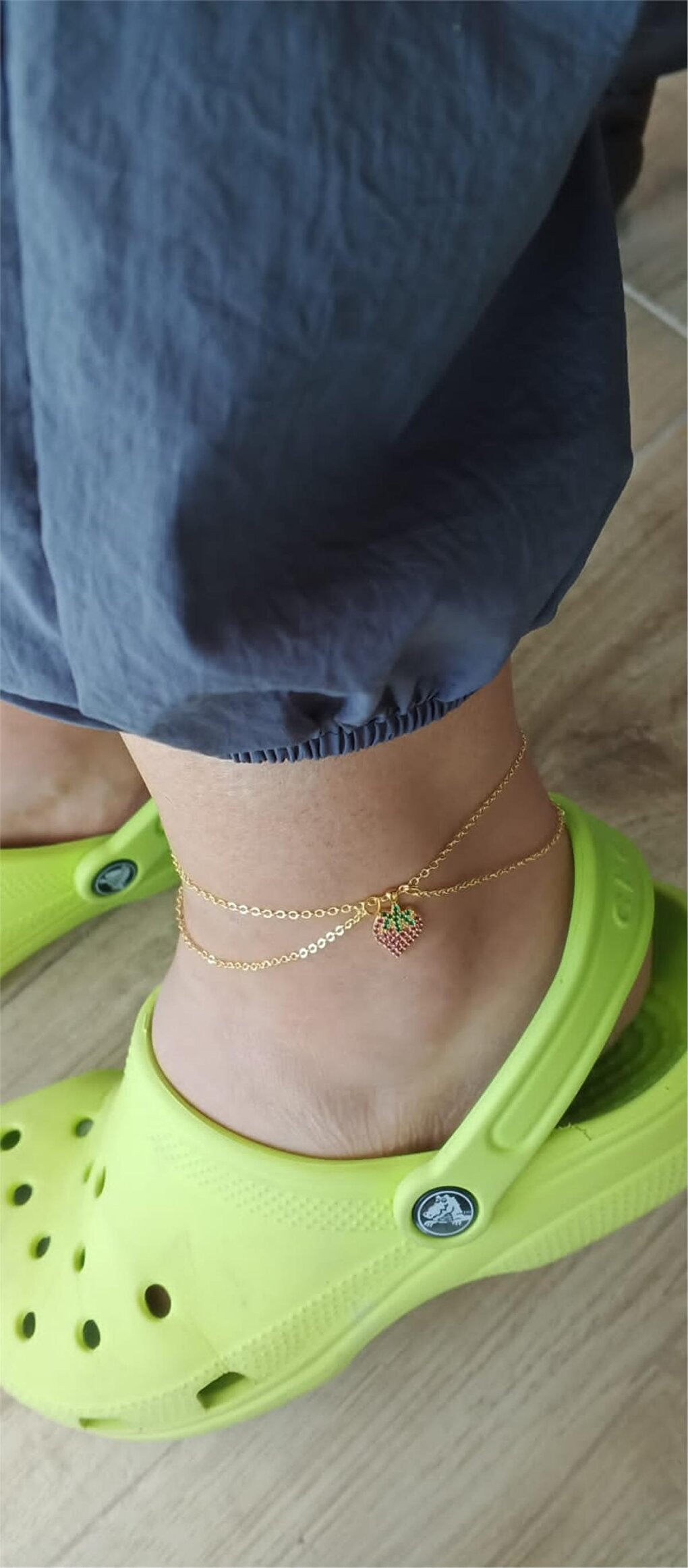 Zircon Stone Strawberry Figured Anklet