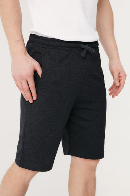 Elastic Waist Pocket Shorts