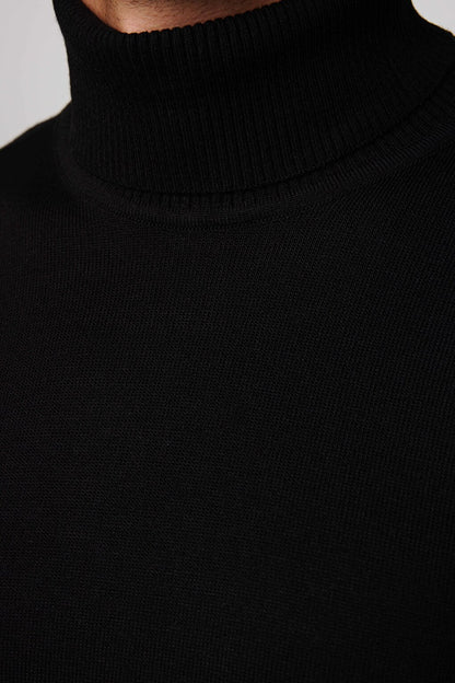 Slim Fit Narrow Cut Full Turtleneck Non-Pilling Soft Textured Black Men's Sweater