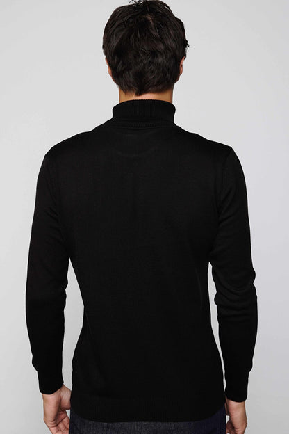 Slim Fit Narrow Cut Full Turtleneck Non-Pilling Soft Textured Black Men's Sweater