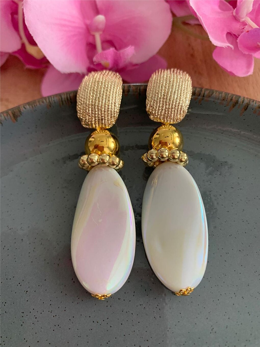 Pearlescent White Beaded Design Earrings