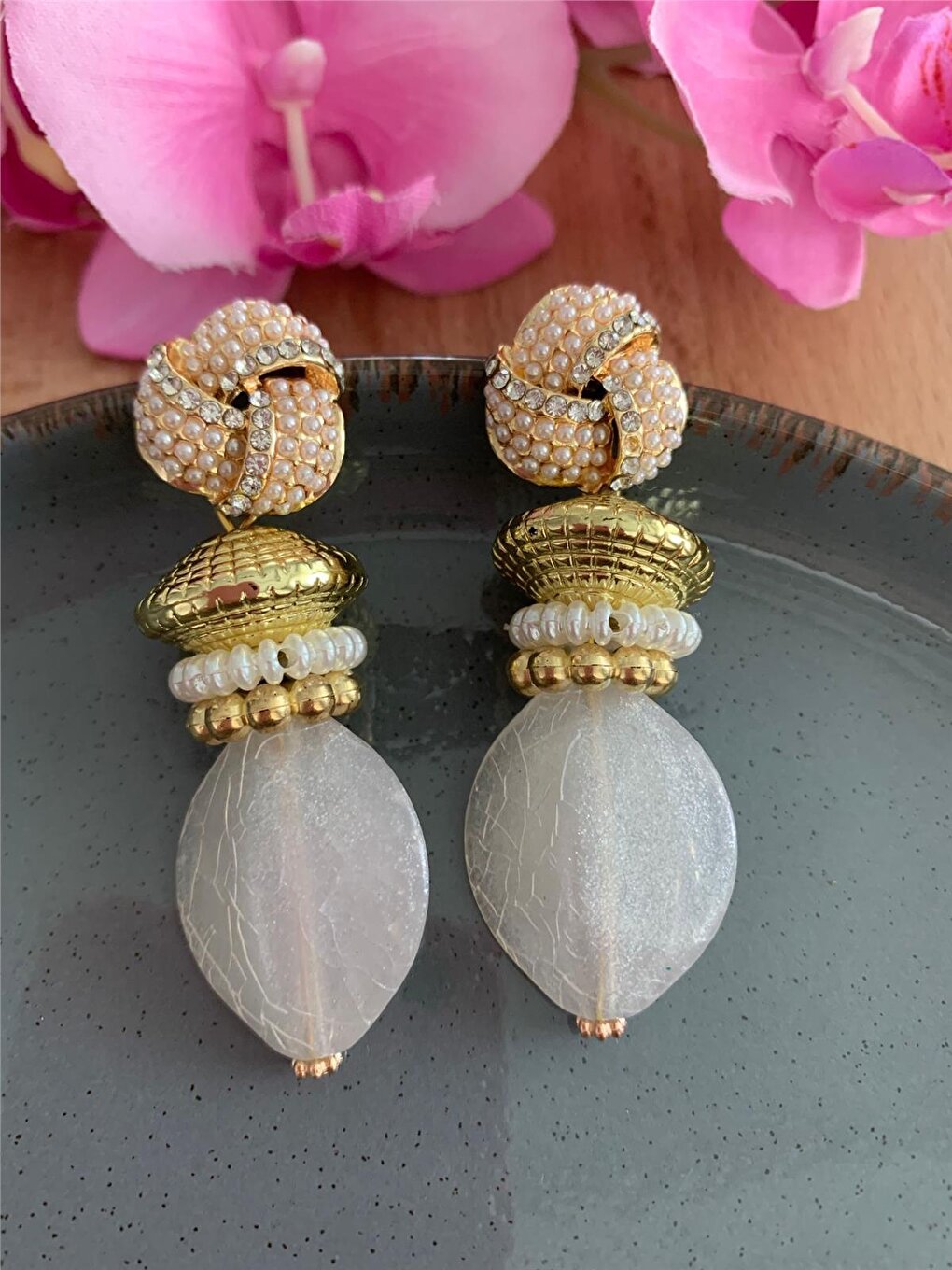 Misty White Beaded Pearl Design Earrings