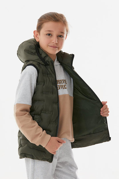 Hooded Unisex Children's Puffer Vest with Snap Pockets