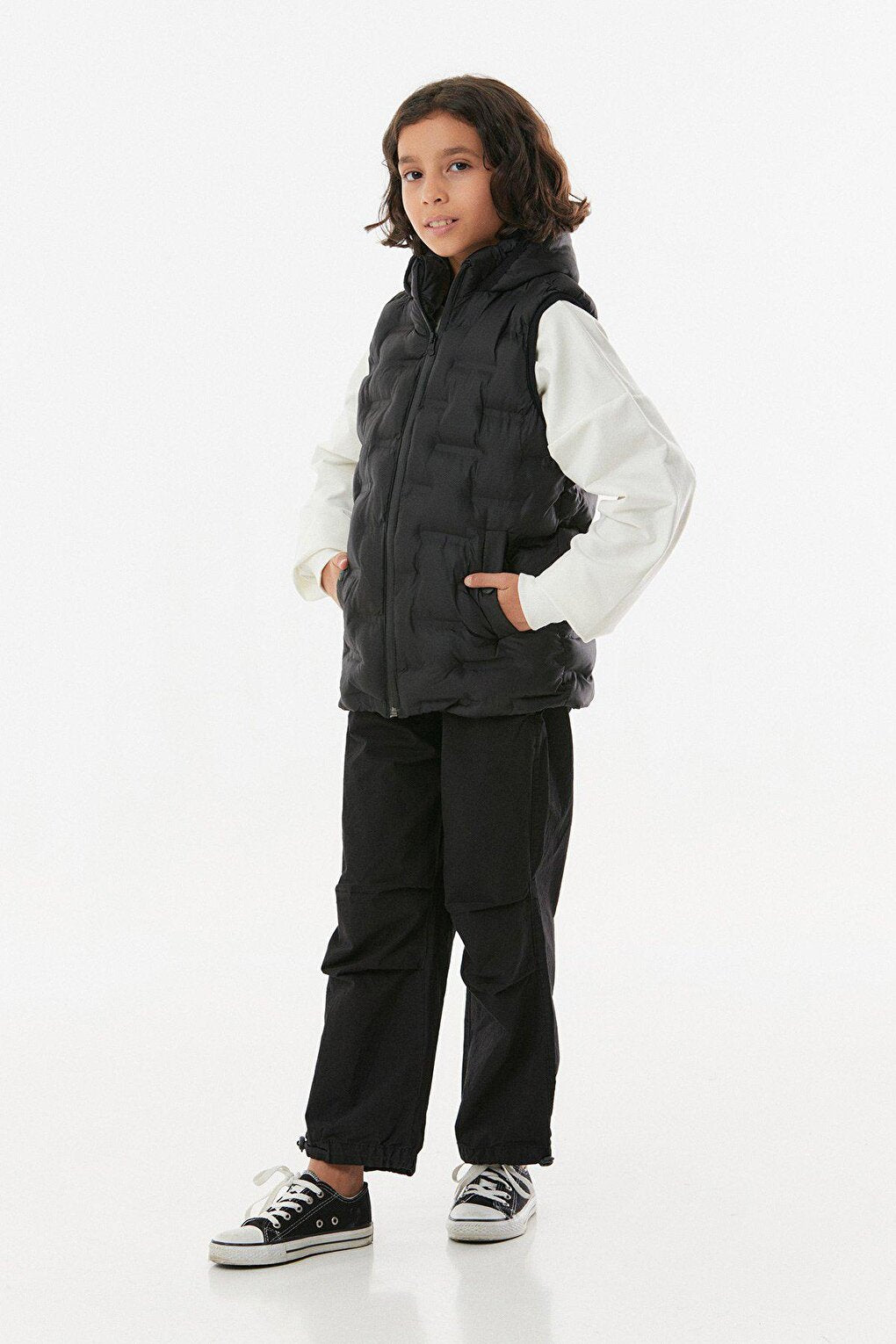 Hooded Unisex Children's Puffer Vest with Snap Pockets