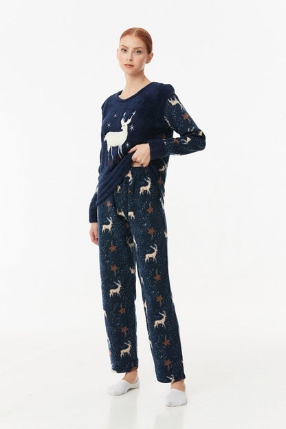 Embroidered Crew Neck Fleece Pajama Set