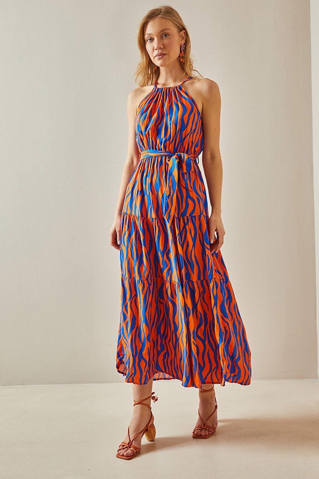 Orange Halter Neck Patterned Maxi Dress 5YXK6-47989-11