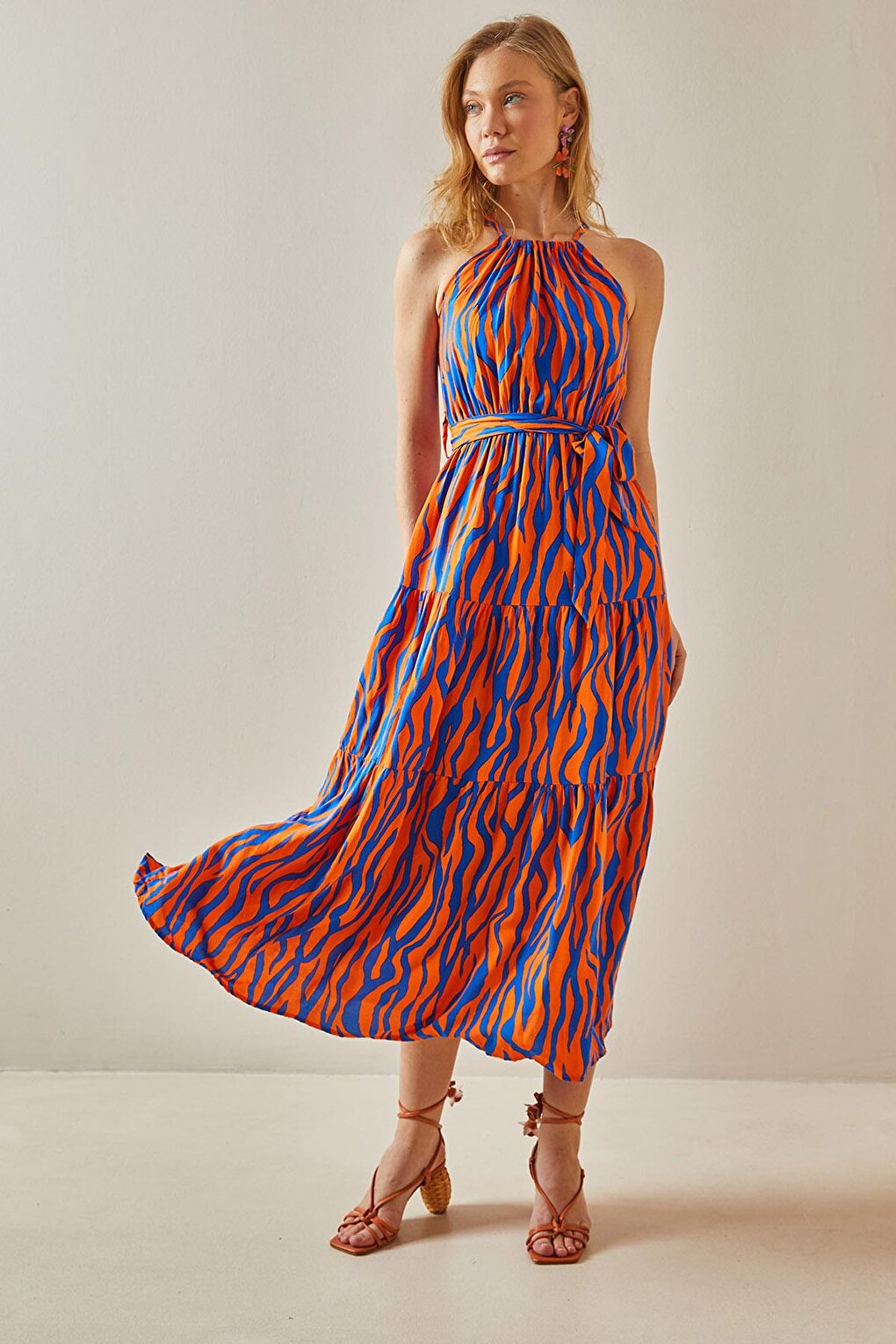 Orange Halter Neck Patterned Maxi Dress 5YXK6-47989-11