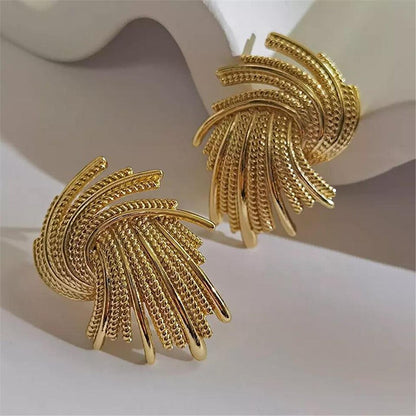 Gold Vintage Curved Earrings