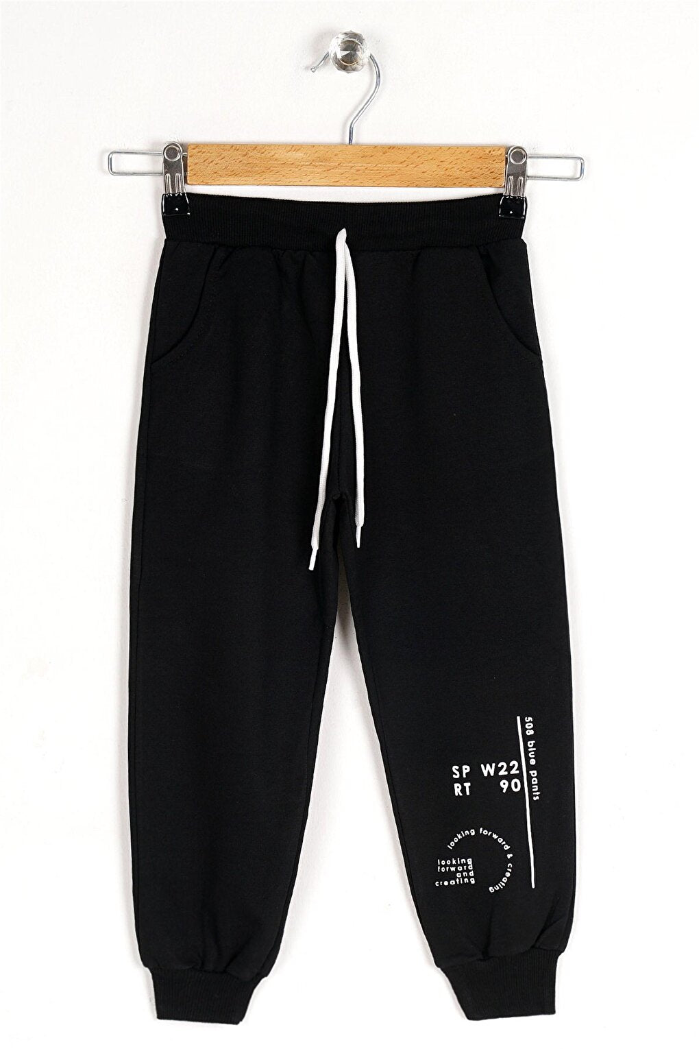 Boy's Black Colored Looking Forward And Creating Printed Sweatpants