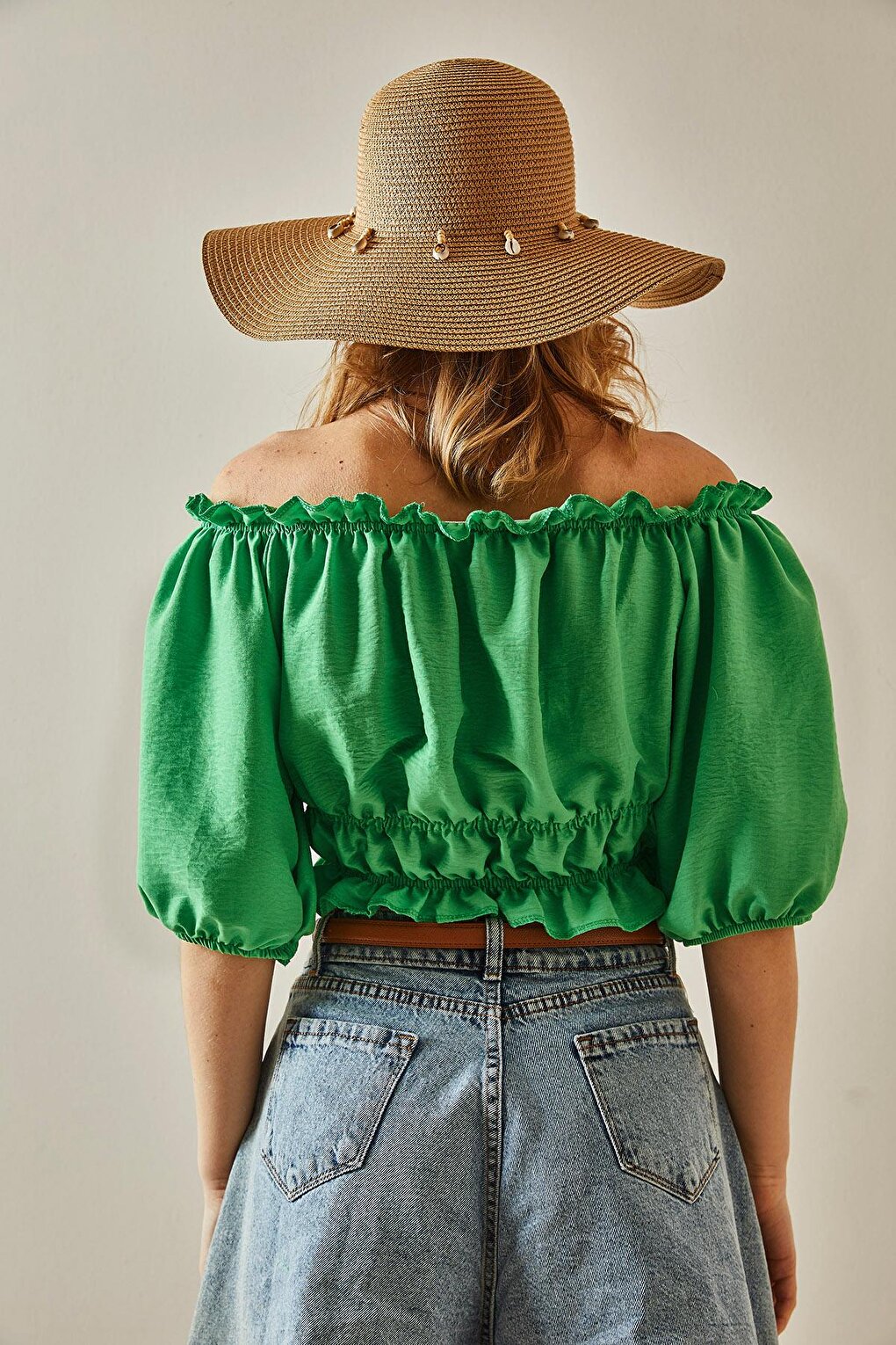 Green Boat Neck Gathered Blouse 5YXK2-47964-08