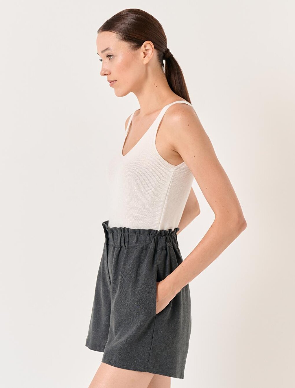 Anthracite Loose Cut High Waist Plain Linen Shorts