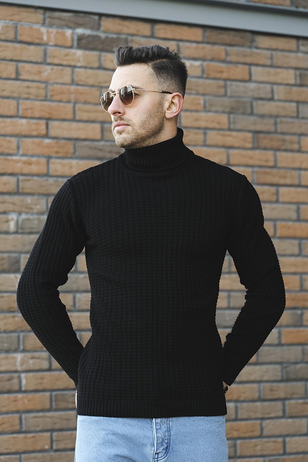 Axton Slim Fit Square Pattern Turtleneck Sweater