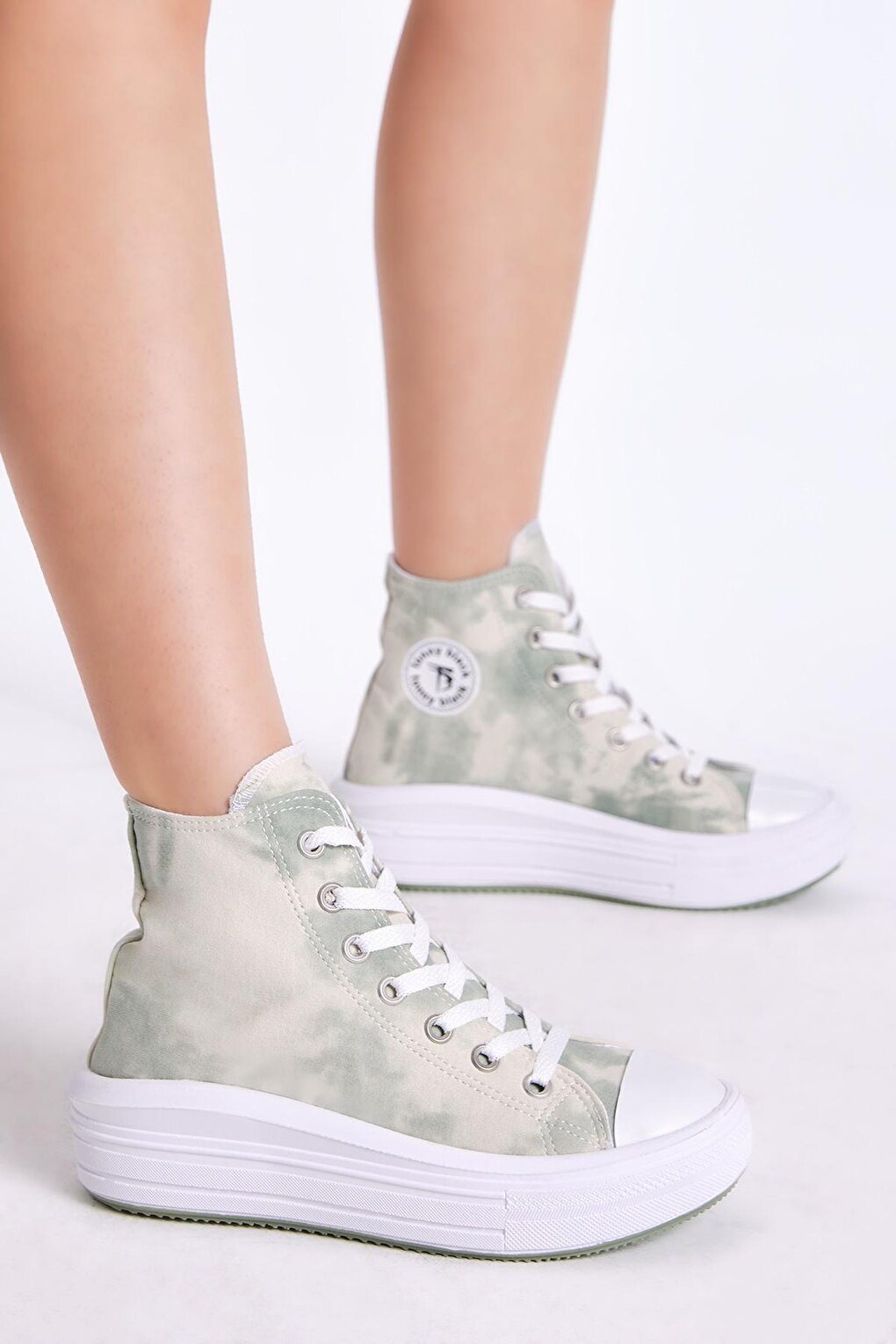 Women's Water Green Comfortable Mold Thick Sole Long Sneakers