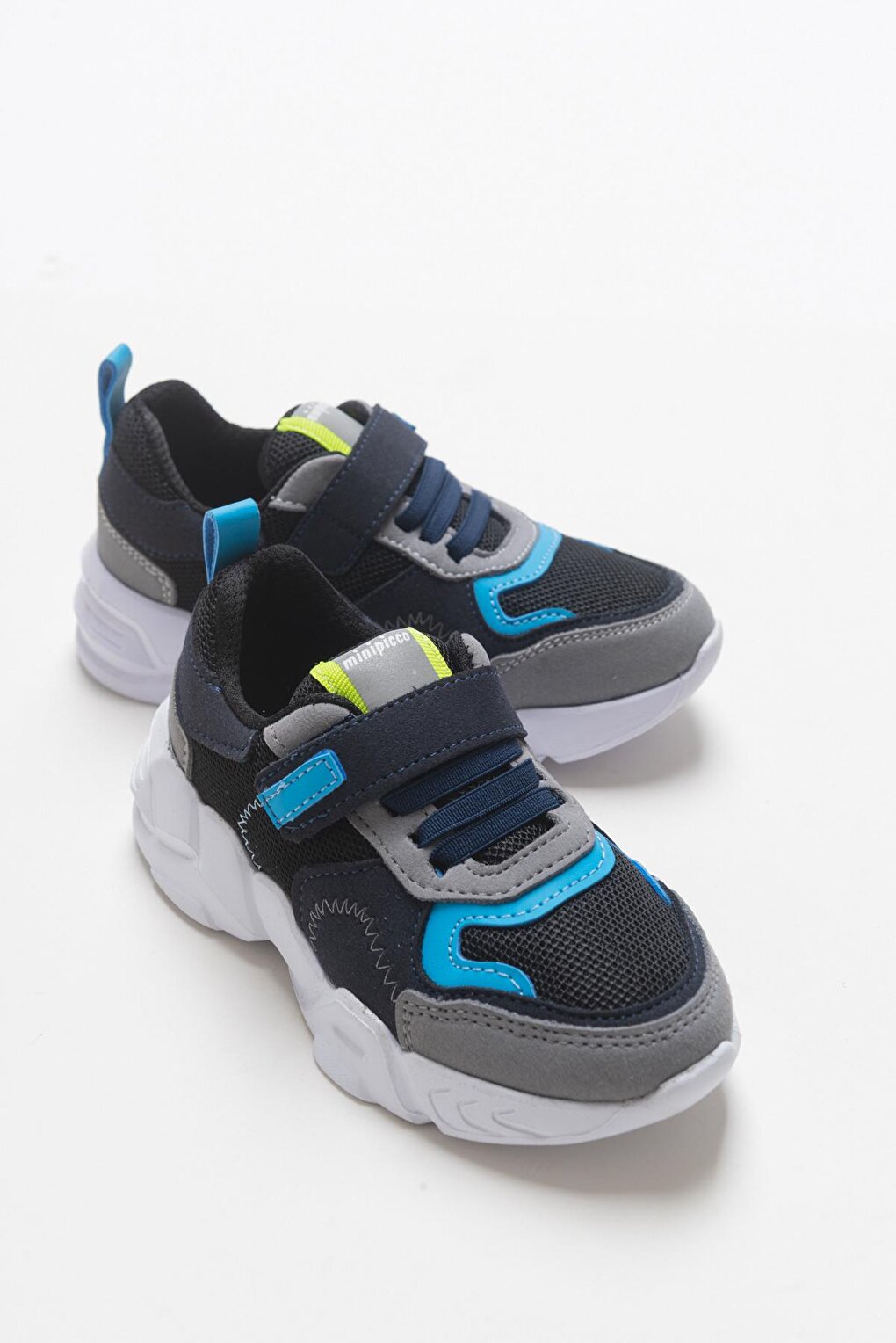 Boy's Gray healthy Supported Sports Shoes