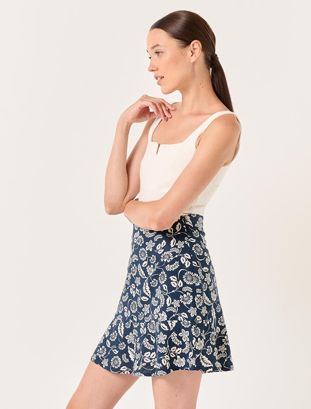 Navy Blue Slim Fit Woven Mini Linen Skirt