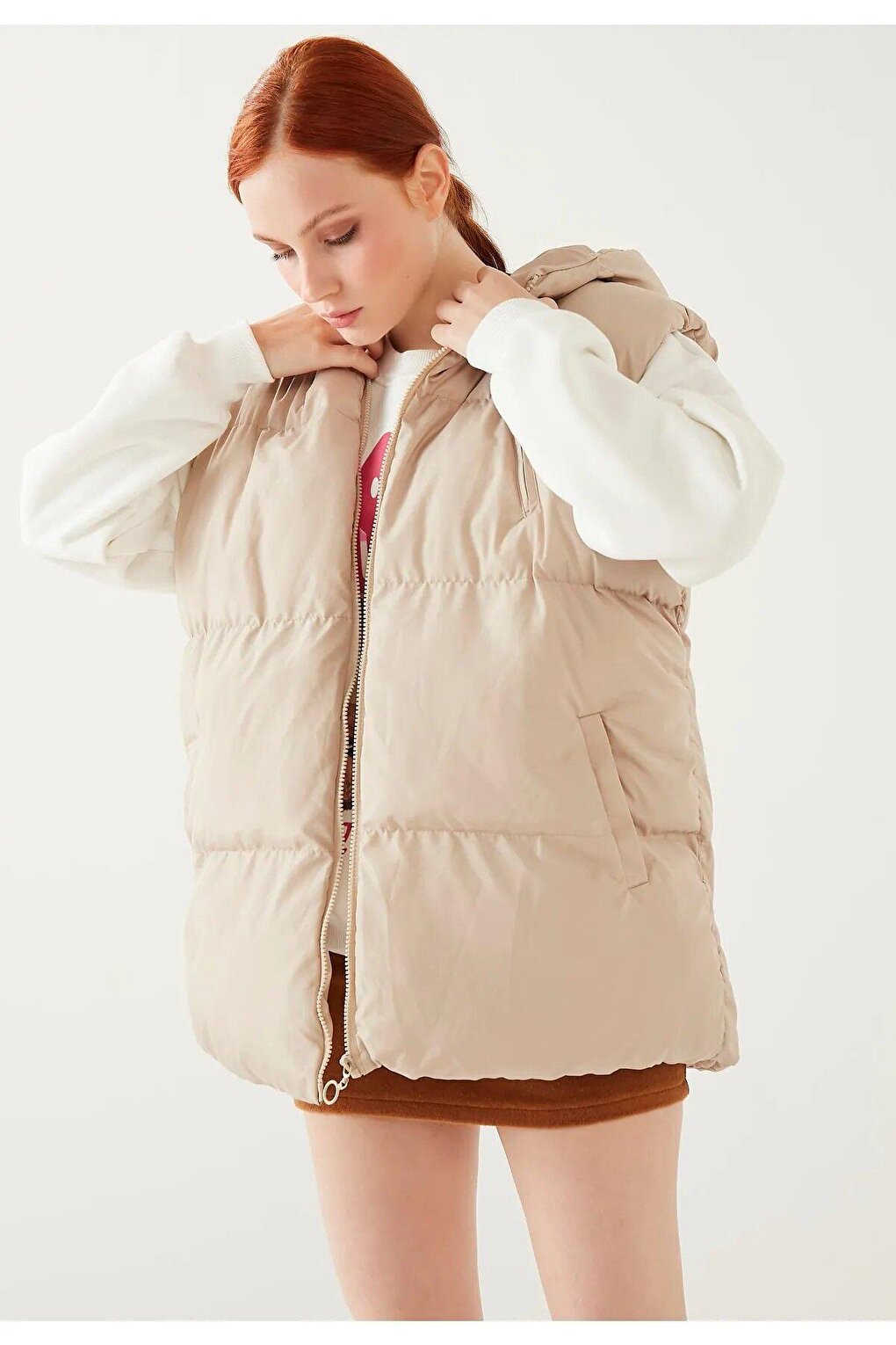 Women's Cream Oversize Puffer Vest