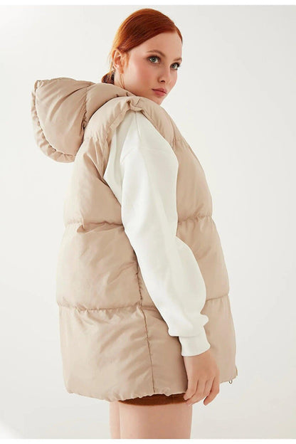 Women's Cream Oversize Puffer Vest