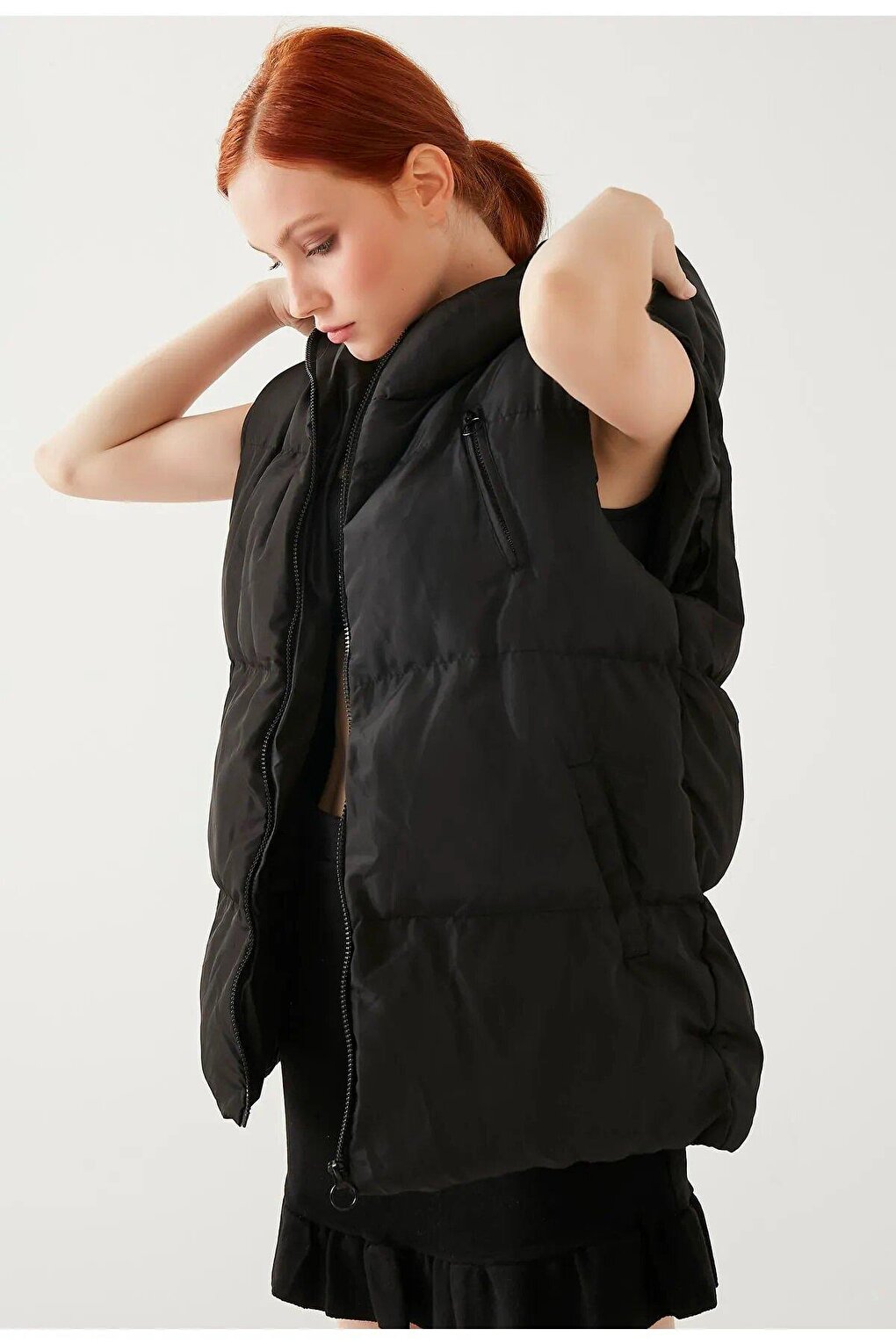 Women's Black Oversize Puffer Vest