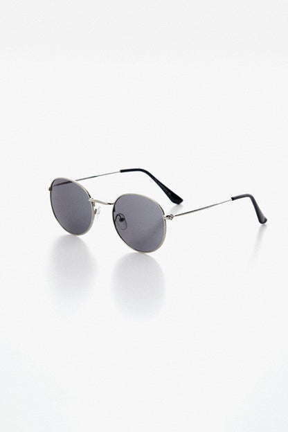 Round Framed Sunglasses