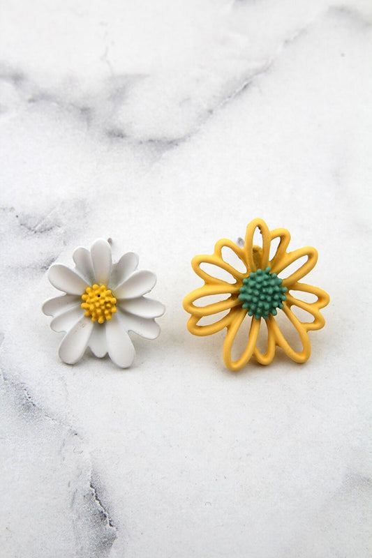 Yellow Green White Daisy Earrings