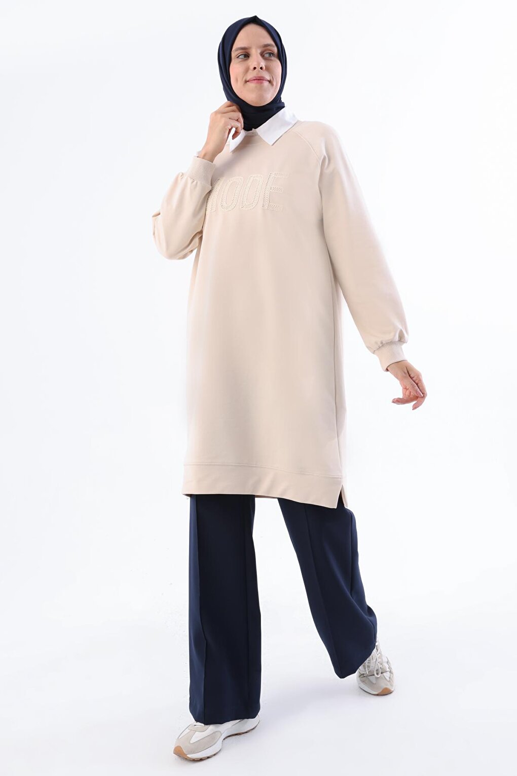 Light Beige Mode Embroidered Raglan Sleeve Tunic