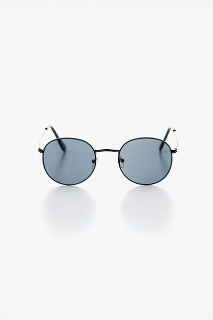 Round Framed Sunglasses