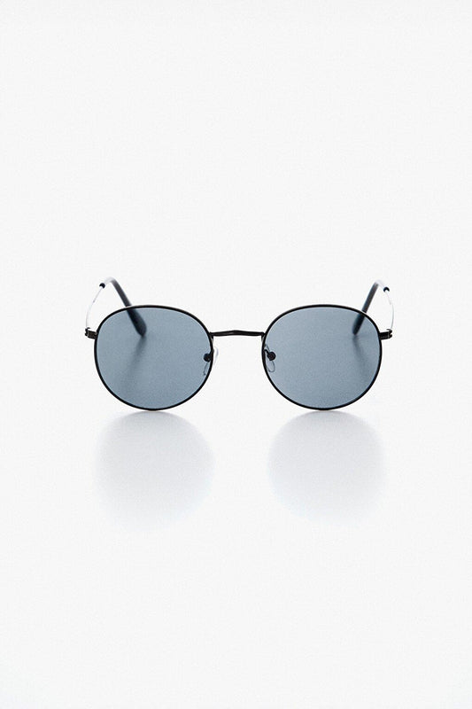 Round Framed Sunglasses