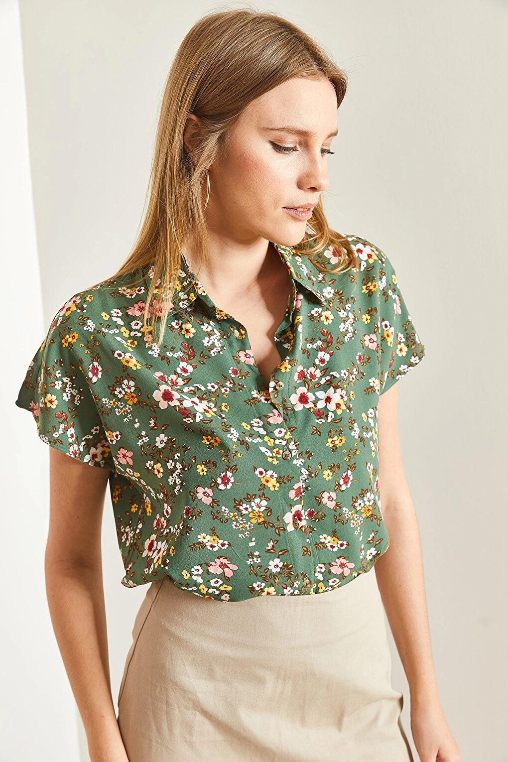 Women's Short Sleeve Patterned Viscose Shirt