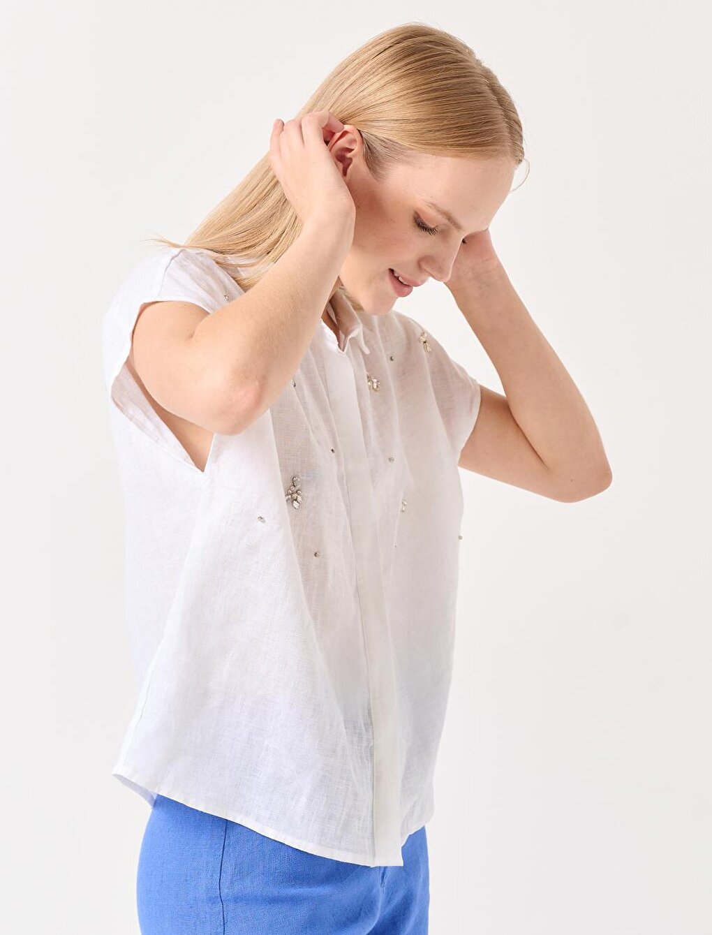 White Sleeveless Embroidered Linen Shirt